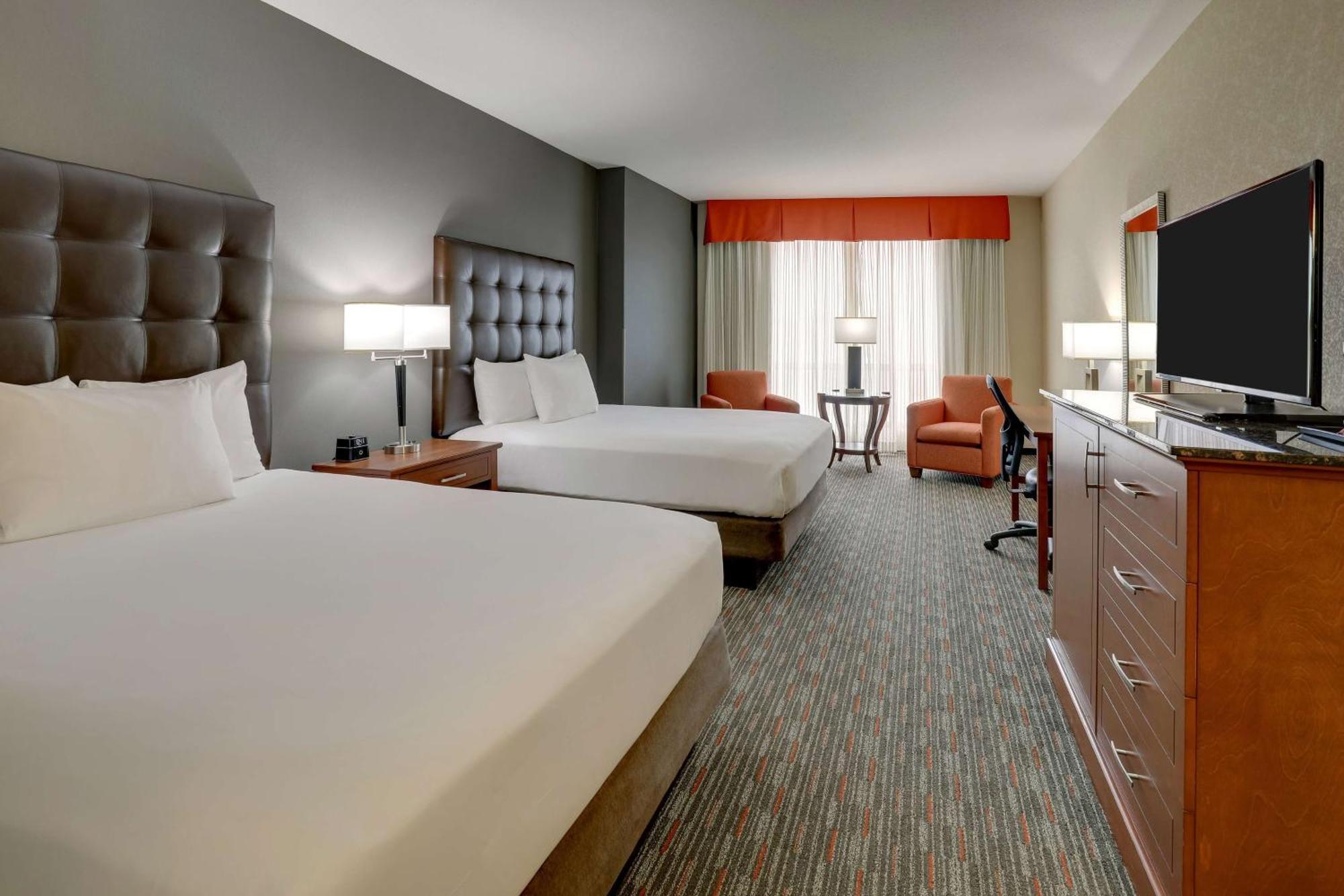Drury Inn & Suites Charlotte Arrowood Екстер'єр фото