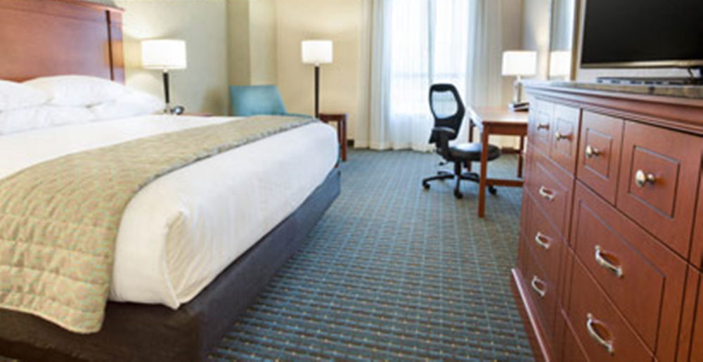 Drury Inn & Suites Charlotte Arrowood Екстер'єр фото